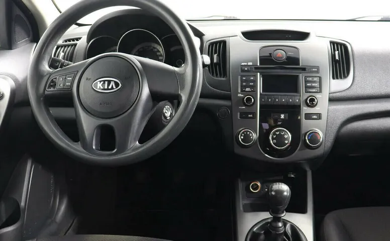 Kia Cerato II