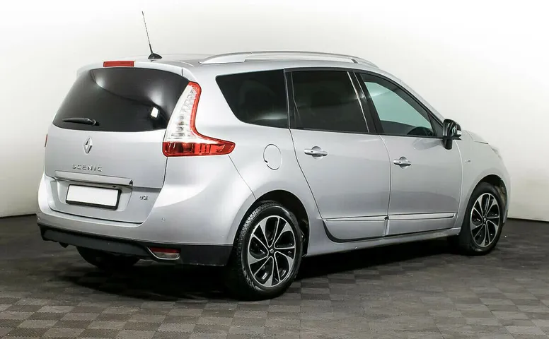 Renault scenic
