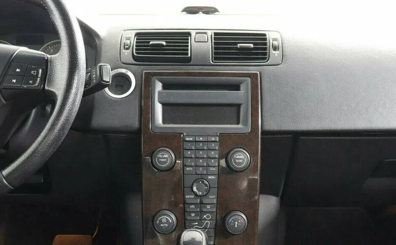 Volvo S40 2.4 Автомат