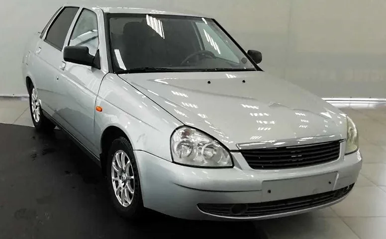 LADA (ВАЗ) 2170 1.6 MT (98 л.с.)