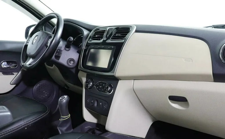 Renault Logan II