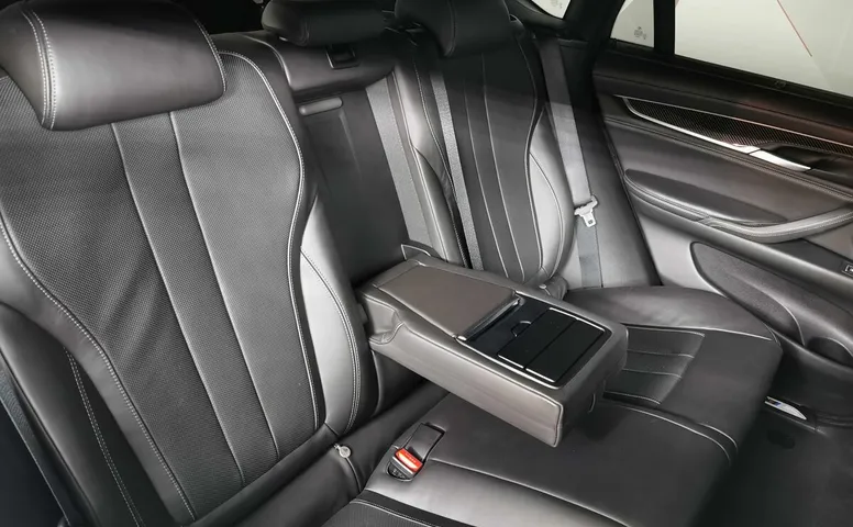 BMW X6 M 4.4 xDrive Steptronic (575 л.с.) Синий