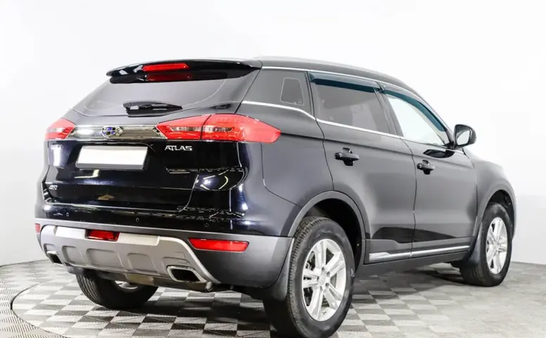 Geely Atlas