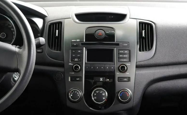Kia Cerato II