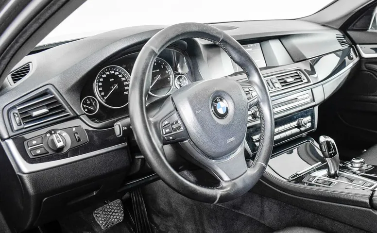 BMW 5 серия