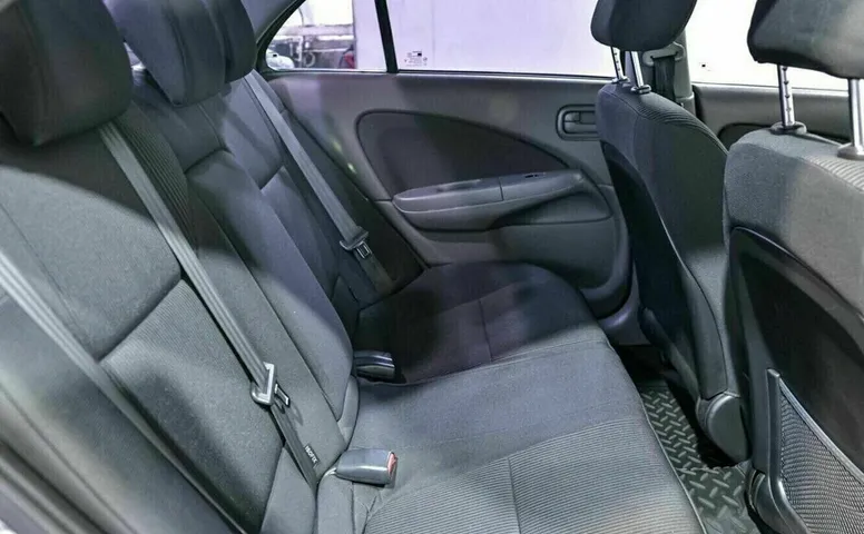 Nissan almera classic