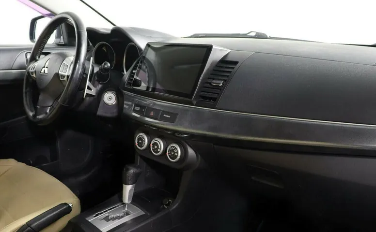Mitsubishi Lancer X