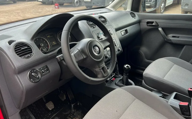 Volkswagen Caddy III Рестайлинг