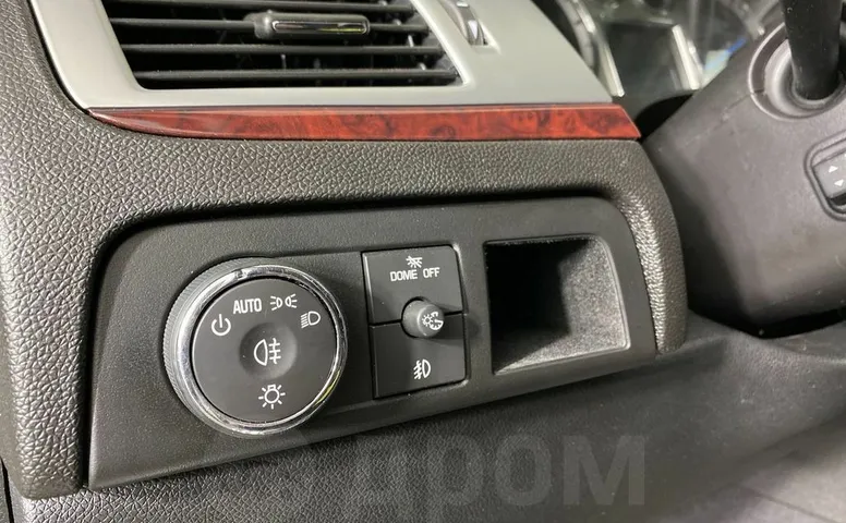 Cadillac Escalade, 3 поколение