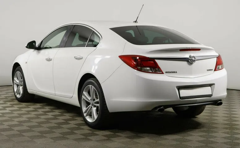 Opel Insignia I