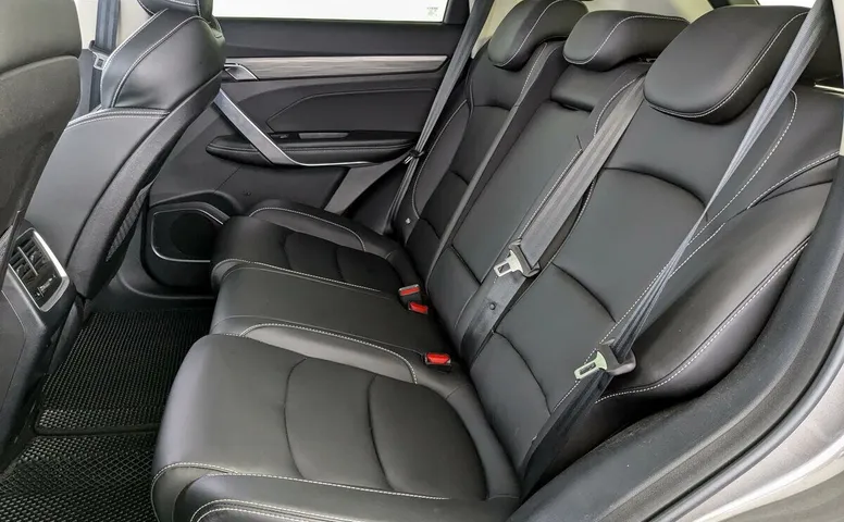 Geely Atlas Pro