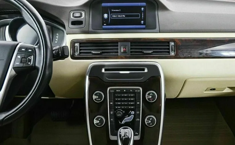 Volvo s80