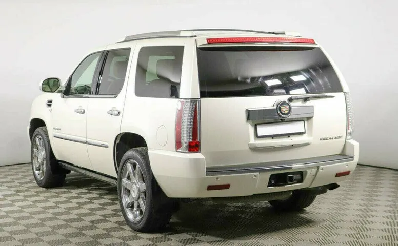 Cadillac Escalade 6.2 Автомат