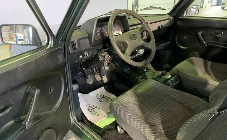 LADA (ВАЗ) 2131_4X4 1.7 MT (83 л.с.) 4WD