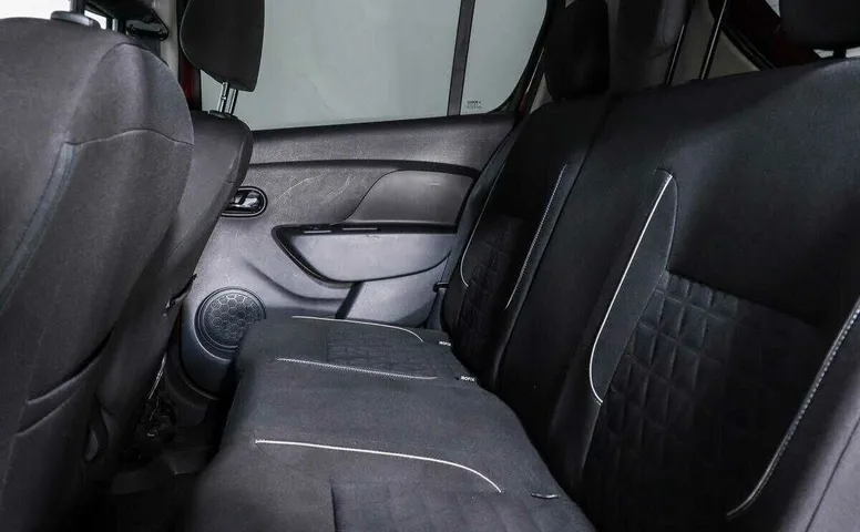 Renault sandero stepway cvt 2021 с пробегом 11 200 км