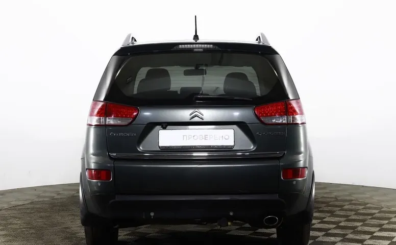 Citroen C-Crosser
