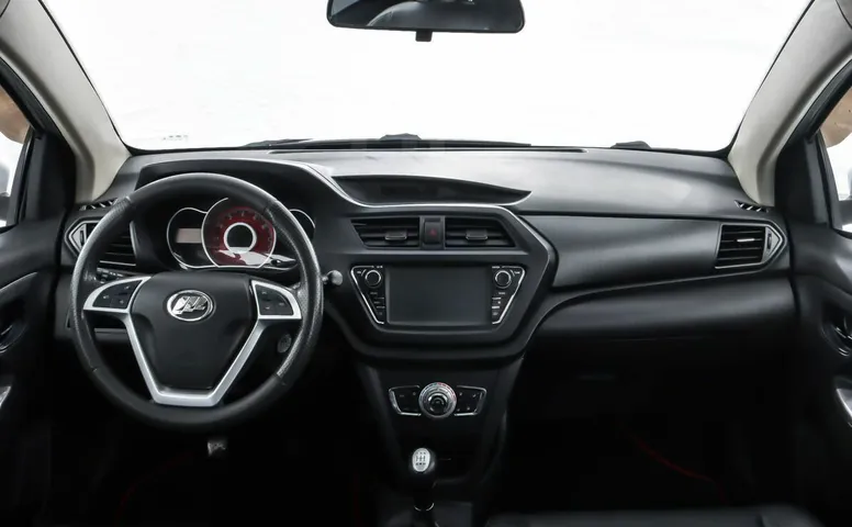 Lifan X50, 1 поколение
