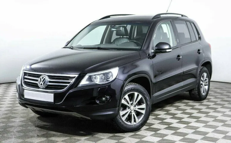 Volkswagen Tiguan 2.0 Автомат
