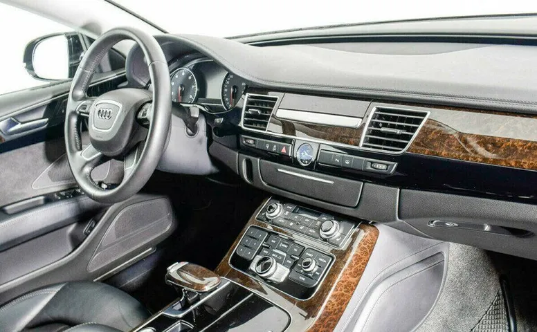 Audi A8 4.2 Автомат