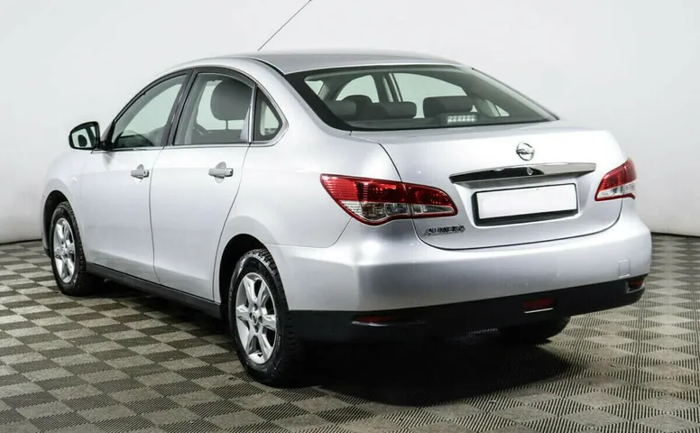 Nissan Almera III (G15)