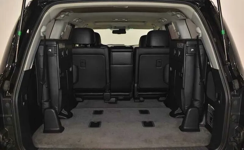 Toyota land cruiser 200 series