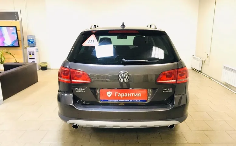 Volkswagen Passat Alltrack (B7)