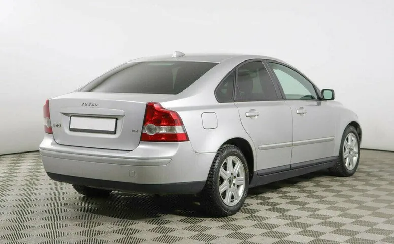 Volvo S40 2.4 Автомат