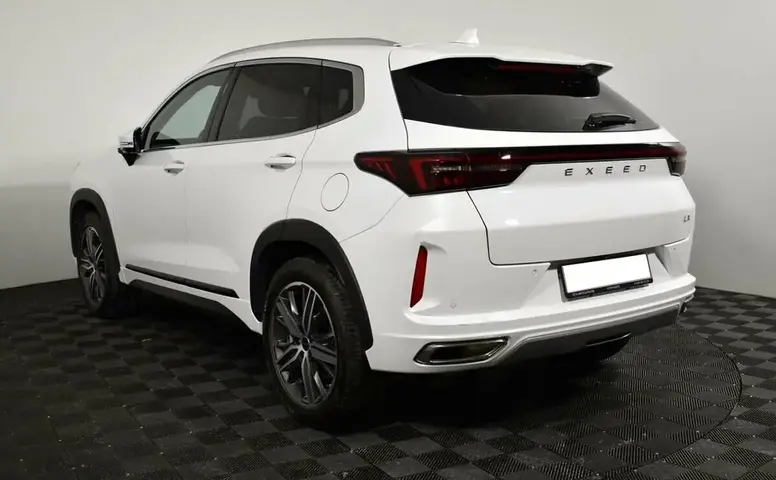 EXEED LX