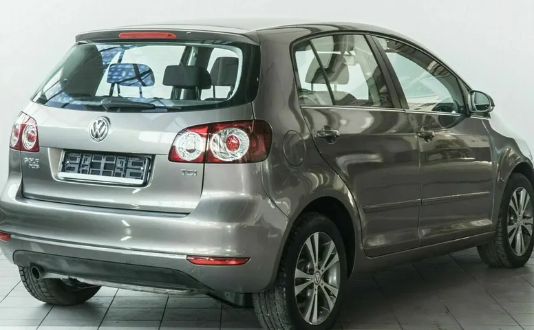 Volkswagen golf plus