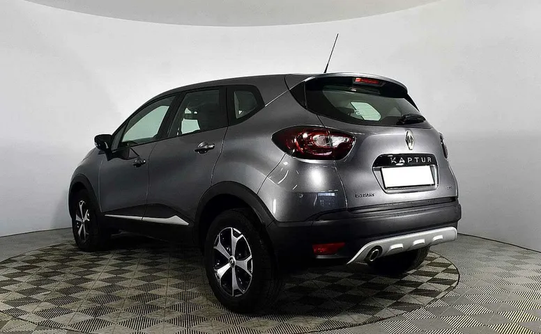 Renault kaptur мкпп 2017 с пробегом 54 760 км