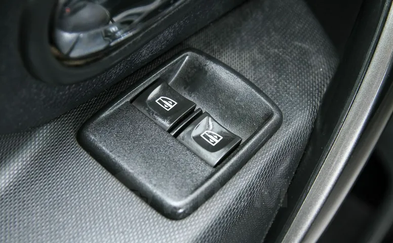 Renault Logan, 2 поколение
