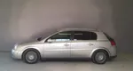 Opel SIGNUM 2.2d MT (125 л.с.)