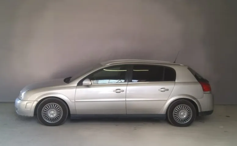 Opel SIGNUM 2.2d MT (125 л.с.)